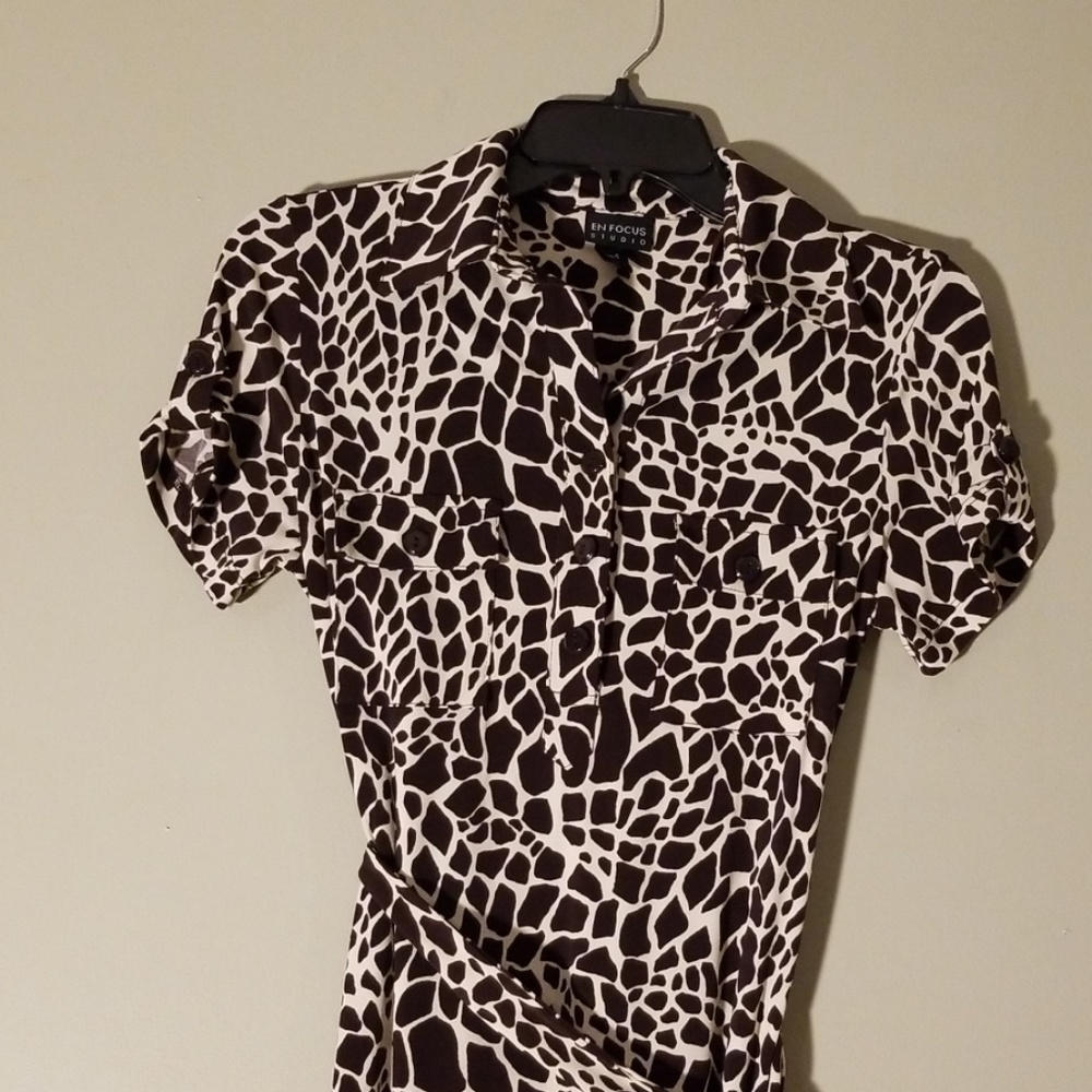 Dress - Picture 3 of 6